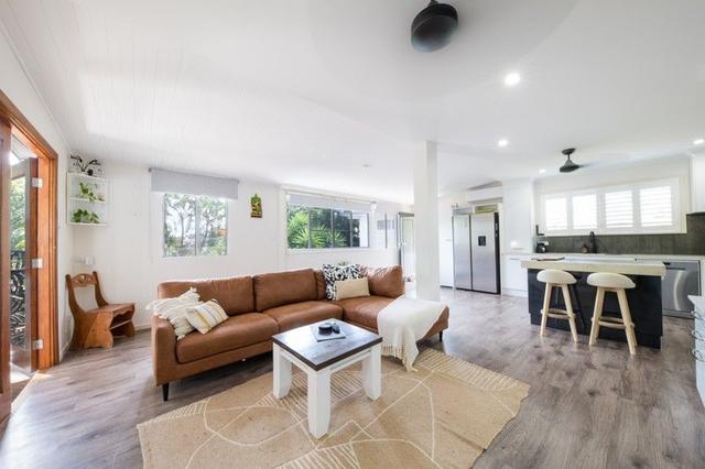 14 Wambiri Street, QLD 4802