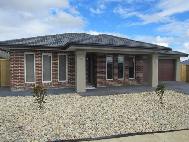 4 Besra Drive, VIC 3754