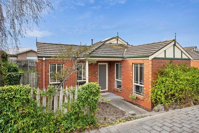 2/25 Torquay Road, VIC 3216
