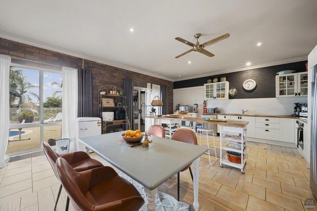 1346 Centre Road, VIC 3636