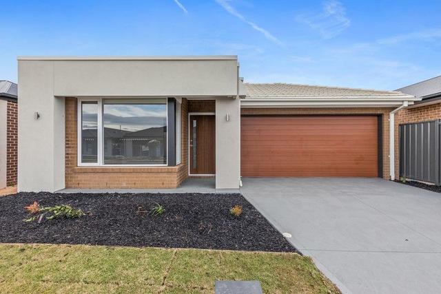 10 Peregrine Way, VIC 3338