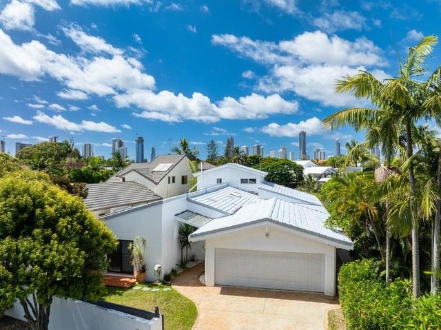 13 Brighton Parade, QLD 4215