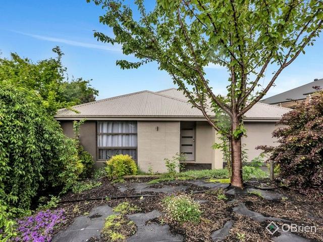 1 Waterview  Close, VIC 3818