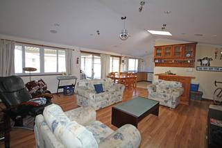 Pool House (2013-06-11)