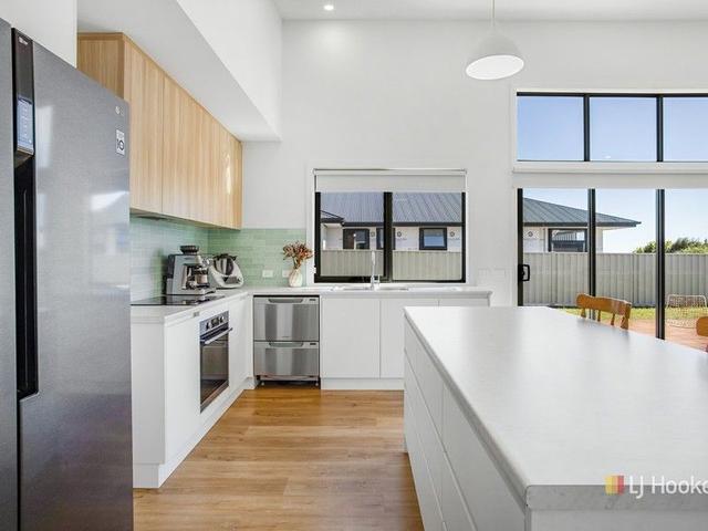 10 Beachrock View, TAS 7310