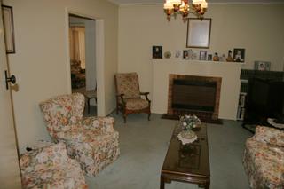Family room (2005-11-11)