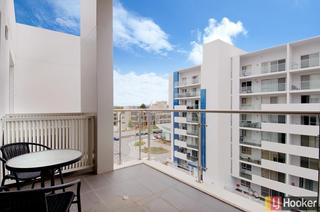 Balcony (2011-12-15)