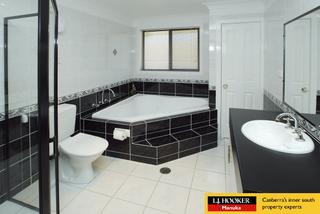 Main Bathroom (2005-10-05)