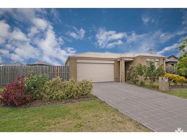 4 Pebbles Court, QLD 4117