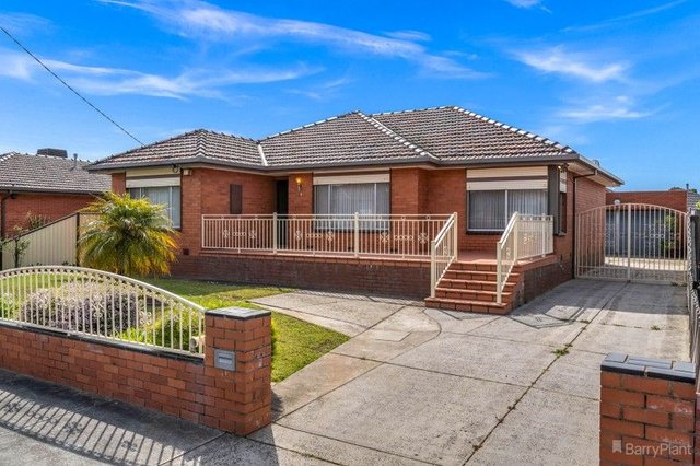 8 Halsey Street, VIC 3073