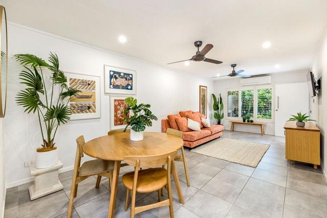 2/6 Wilunga Street, QLD 4870