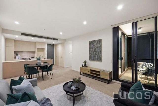 106/70 Queens Road, VIC 3000