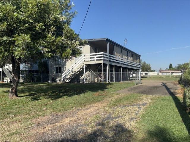 5/b Phillips Street, QLD 4745
