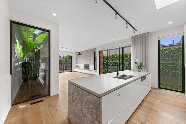 30 Airlie  Avenue, VIC 3181