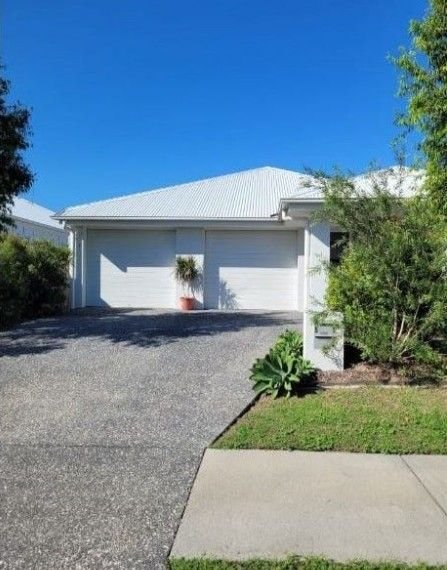 1/5 Chisolm Way, QLD 4209