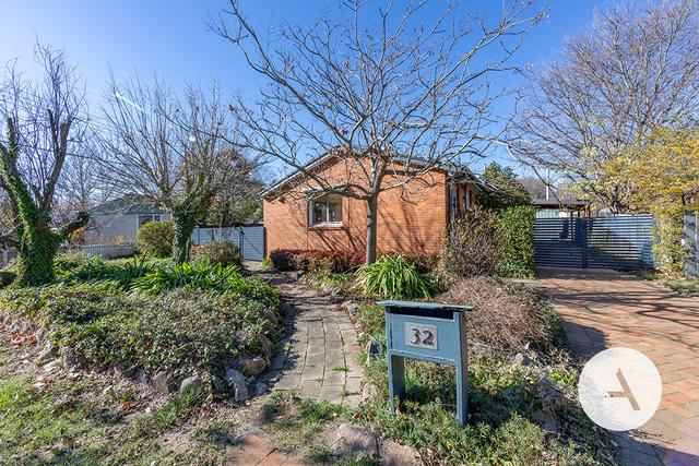 32 McGowan St, ACT 2602
