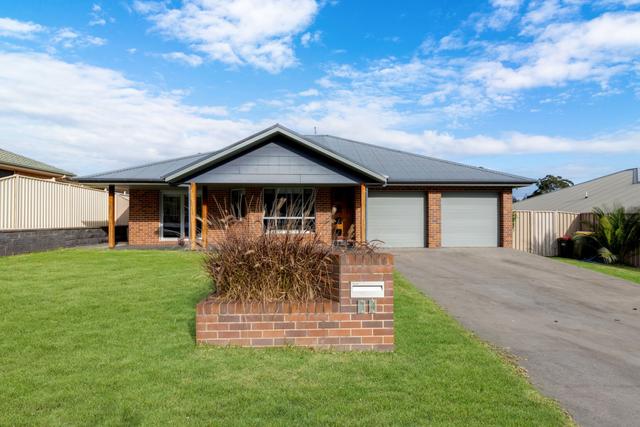 34 Courtenay Crescent, NSW 2536