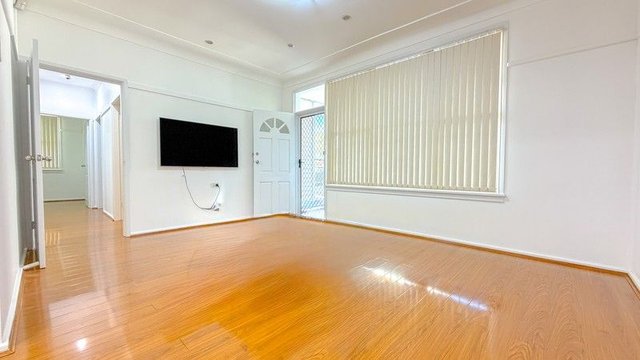 23 Townview Road, NSW 2170