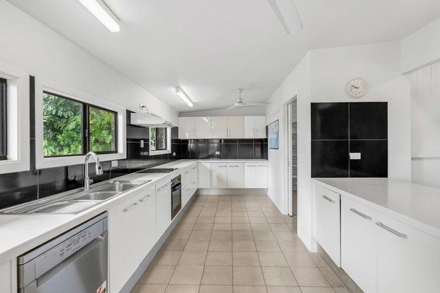 21 Bunda Street, QLD 4860