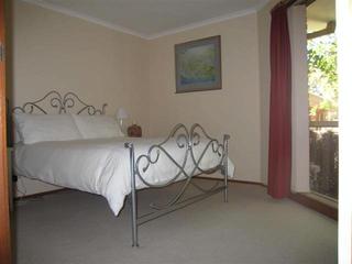 Bed 1 (2008-04-10)