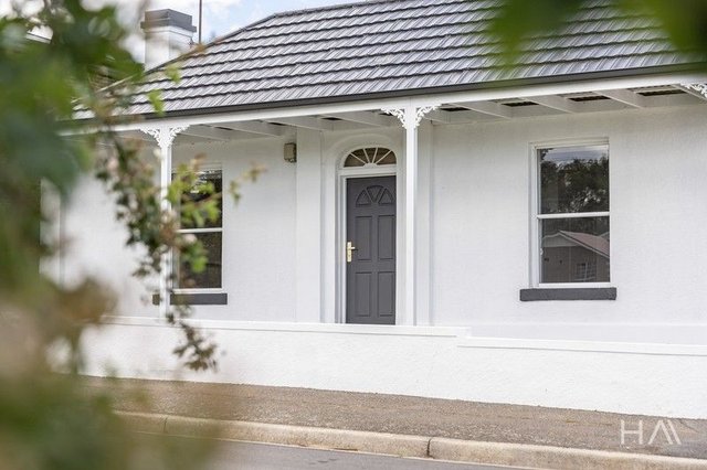 4/6 Binalong Avenue, TAS 7250