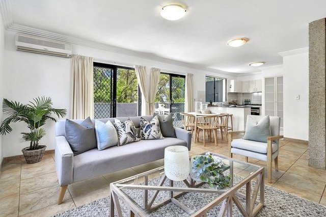 8/98 Starkey Street, NSW 2087