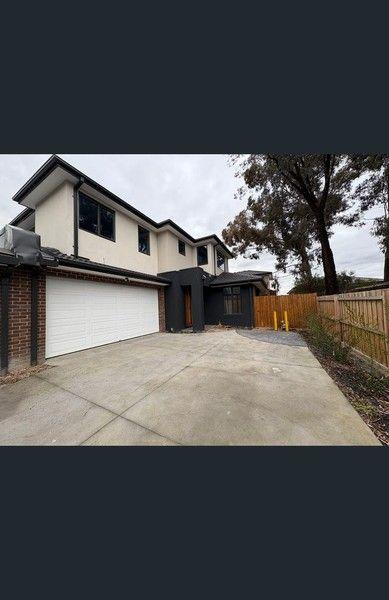 2/6 Duckham, VIC 3130