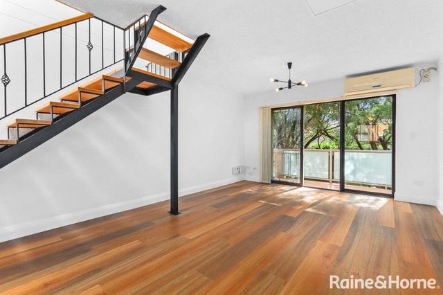 16/1-2 The Crescent, NSW 2750
