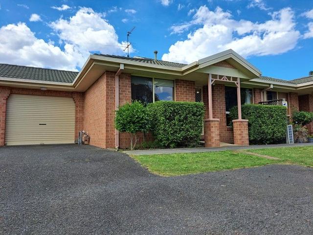 3/7 O'Brien Court, NSW 2640