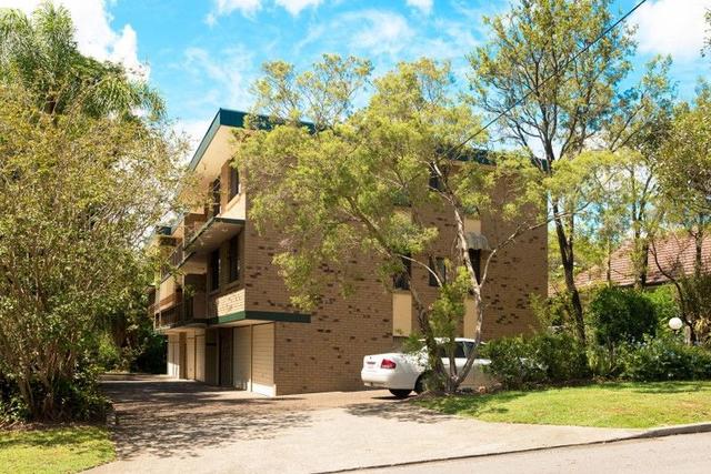 2/12 Brasted St, QLD 4068