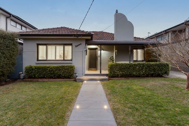 11 Claronga Street, VIC 3165