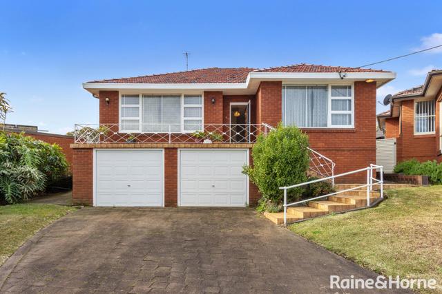 2 Stern Place, NSW 2196