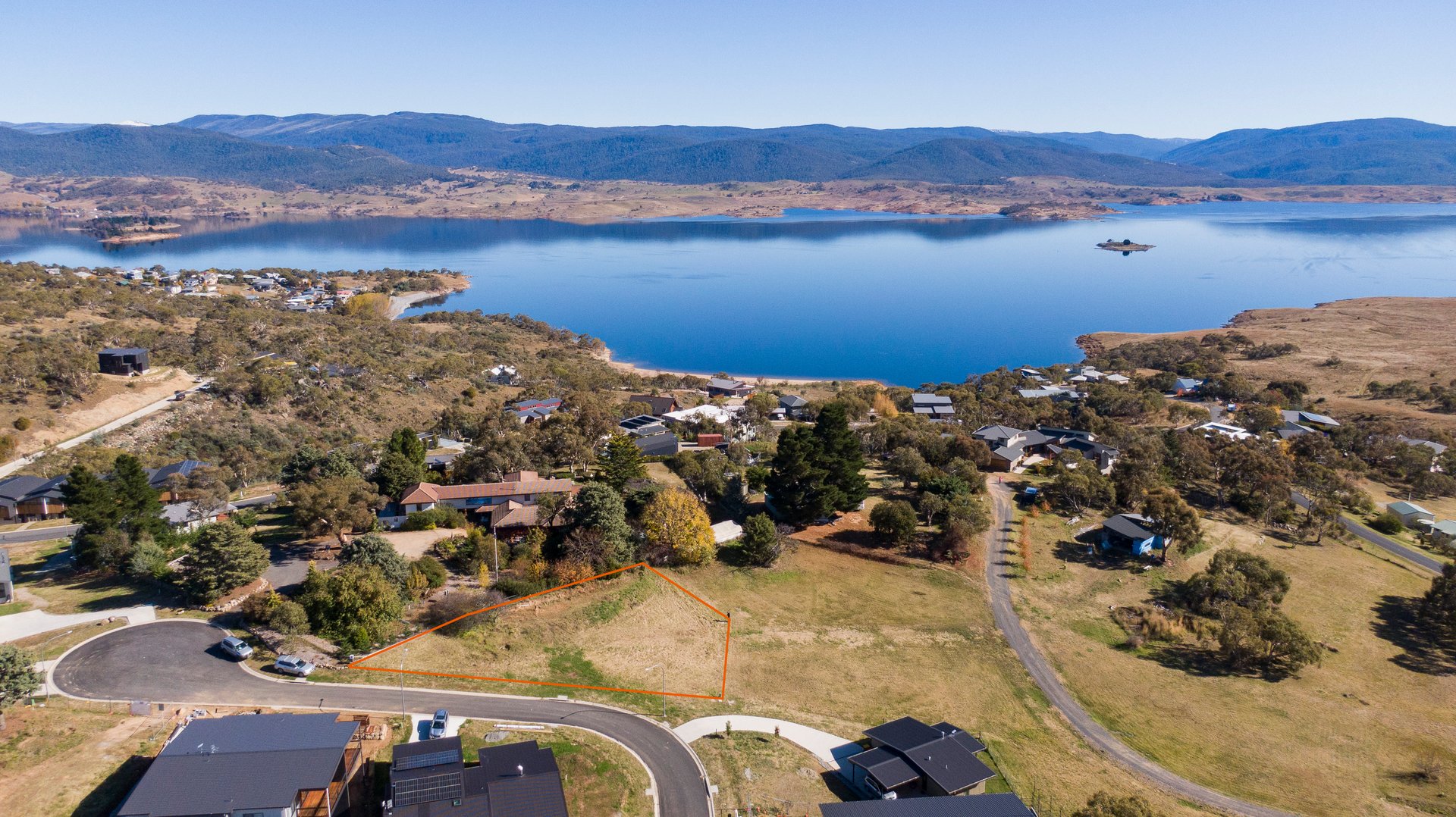8 Grosvenor Place, East Jindabyne NSW 2627 Allhomes