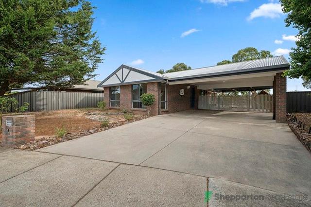 8 Solar Court, VIC 3630