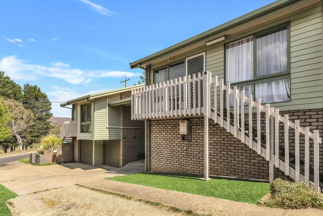 2/35 Cobbon Crescent, NSW 2627