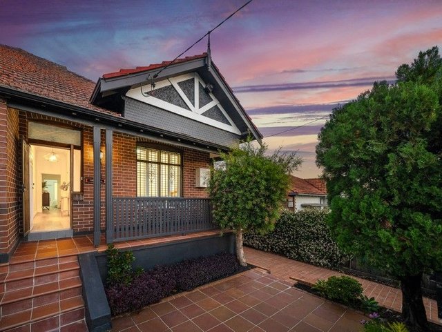 24 Arlington Street, NSW 2046