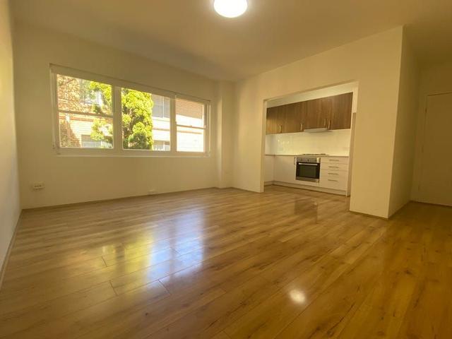 1/27 Victoria Avenue, NSW 2222