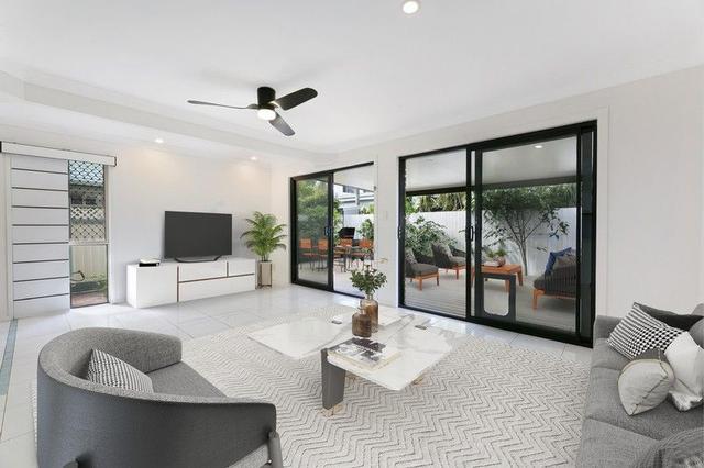 2/103 Nobby Parade, QLD 4220