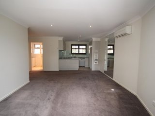 Living/ kitchen