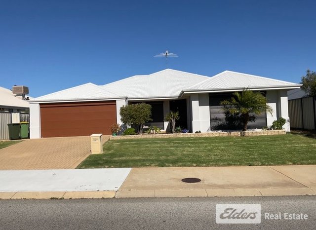 94 Meadow Springs Boulevard, WA 6210