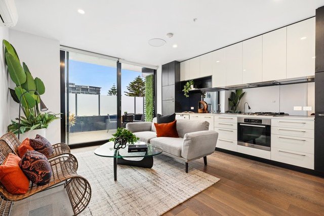 201/40 Beach Street, VIC 3207