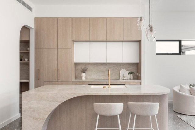 9a Westmacott Parade, NSW 2516