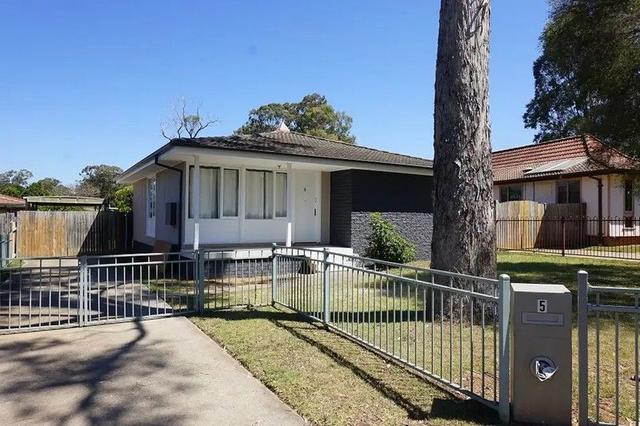 5 Elizabeth Way, NSW 2560
