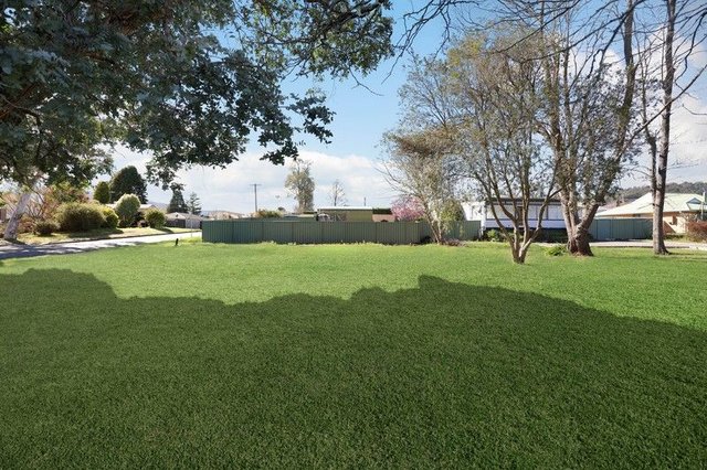 2 Cook Street, NSW 2575