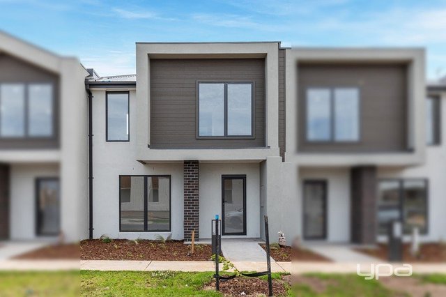 6 Provincial Circuit, VIC 3336