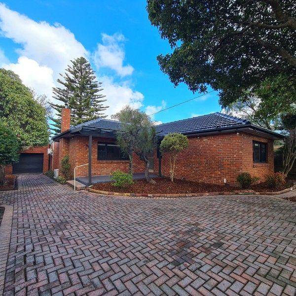 82A Esdale St, VIC 3131