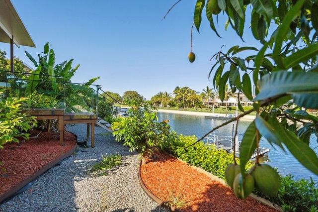 168 Rio Vista Boulevard, QLD 4218