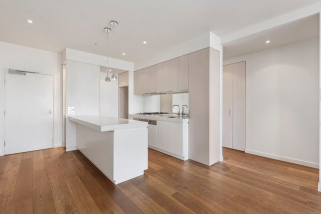 218/380 Bay Street, VIC 3186