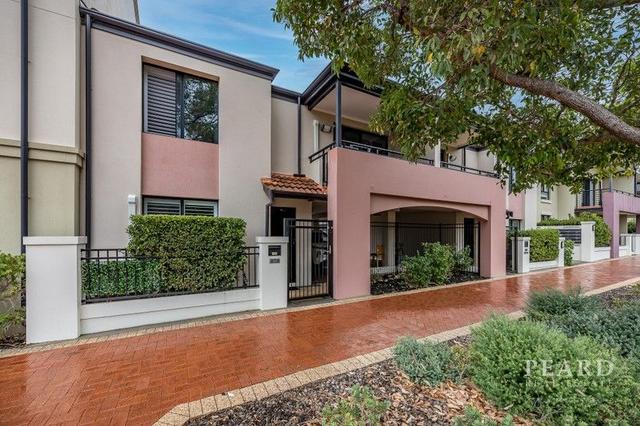 2/176 Lakeside Drive, WA 6027