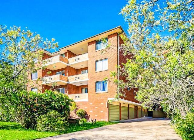 8/23-25 Apsley Street, NSW 2222